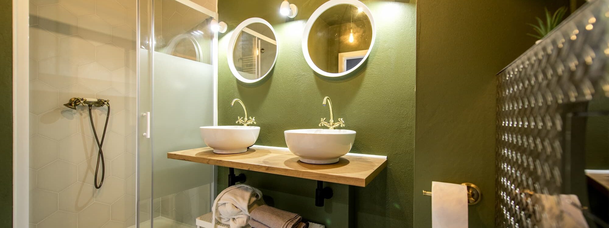 Douche ou baignoire : quel choix pour optimiser votre espace ? Riedisheim